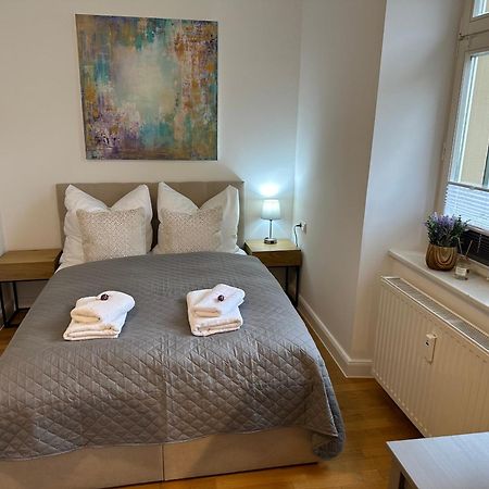 Bella Casa - Business&Family, 100M Zum Konzerteingang Schloss, Parkplatz, Smarttv, Netflix, Waschmaschine, 24H Checkin, 36Qm, Ap 12 לודוויגסבורג מראה חיצוני תמונה