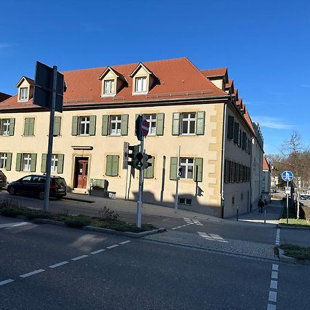 Bella Casa - Business&Family, 100M Zum Konzerteingang Schloss, Parkplatz, Smarttv, Netflix, Waschmaschine, 24H Checkin, 36Qm, Ap 12 לודוויגסבורג מראה חיצוני תמונה